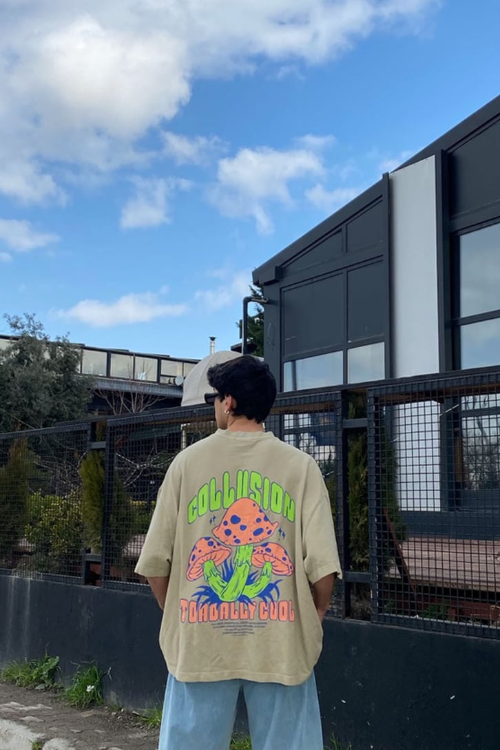 Three Mushroom Printed Oversize Tshirt