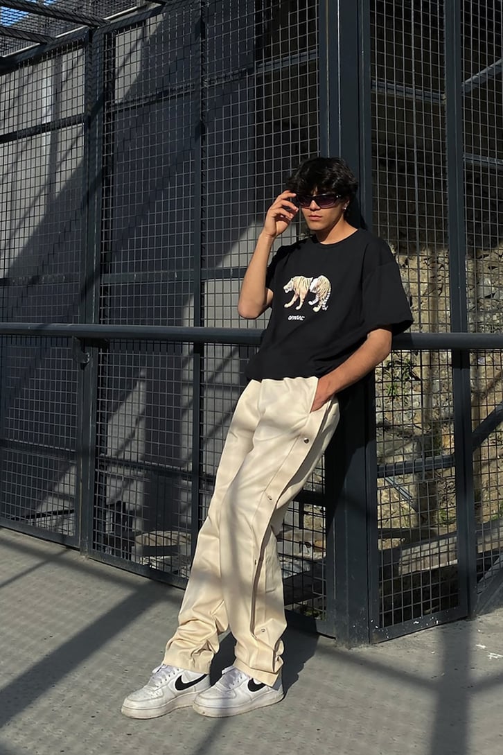 Tiger Statue Baskılı Siyah Oversize Tshirt