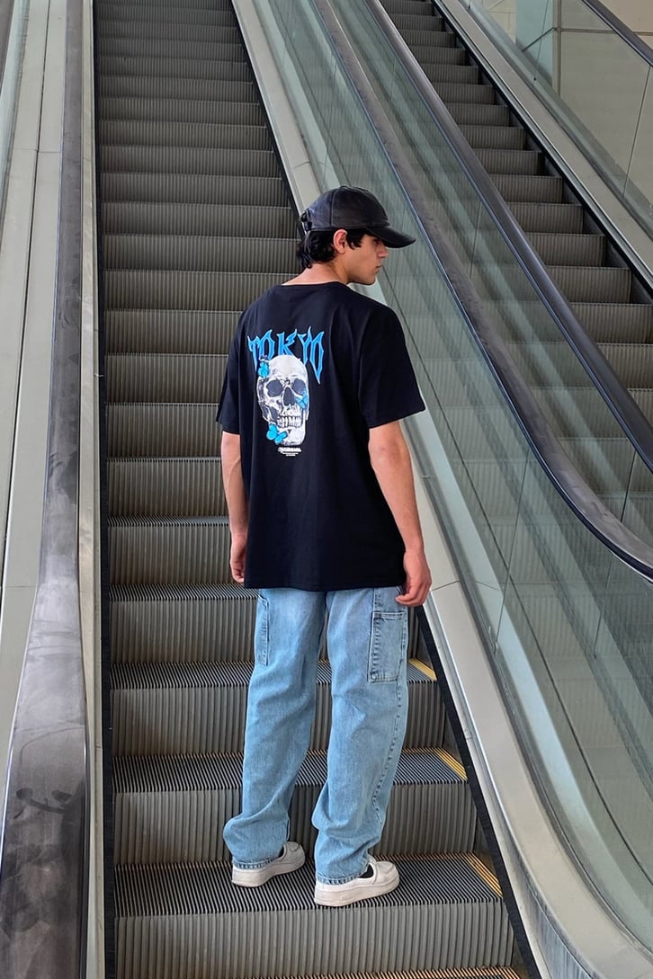 Tokyo Baskılı Siyah Oversize Tshirt