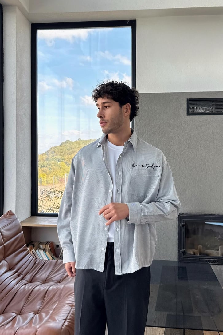 Tokyo Nakışlı Oversize Gömlek