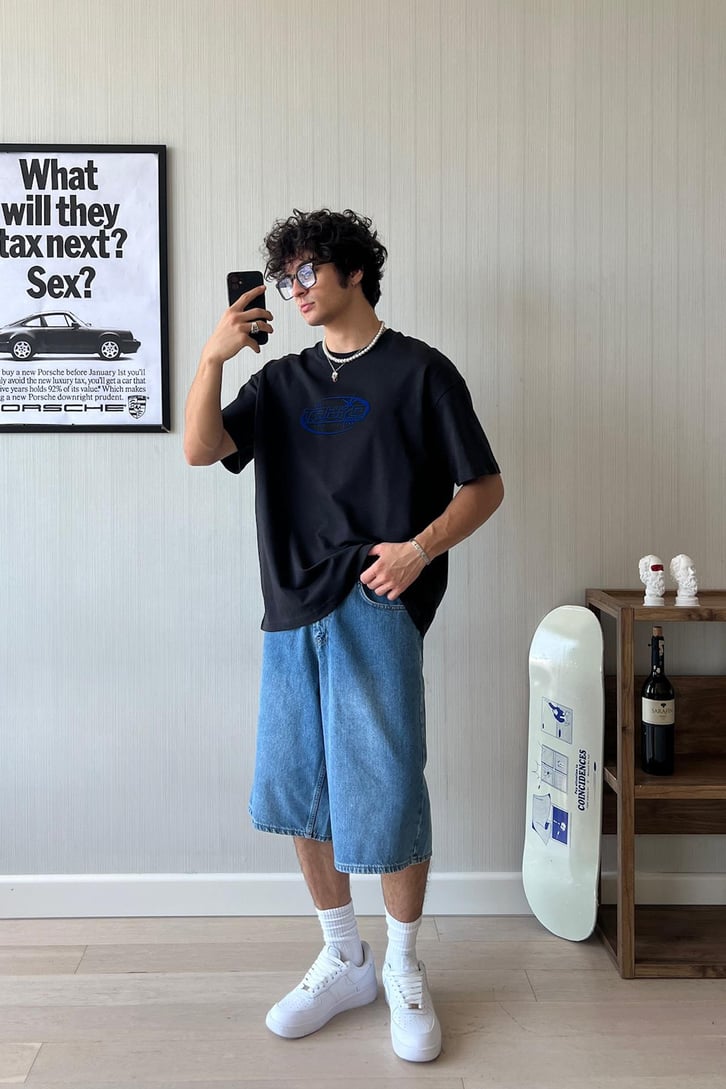 Tokyo Velvet Flock Oversize Tişört