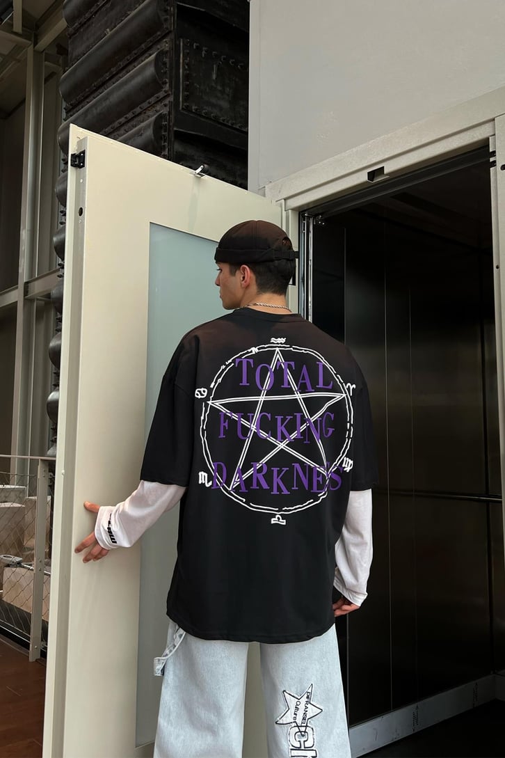 Total Fucking Baskılı Tshirt