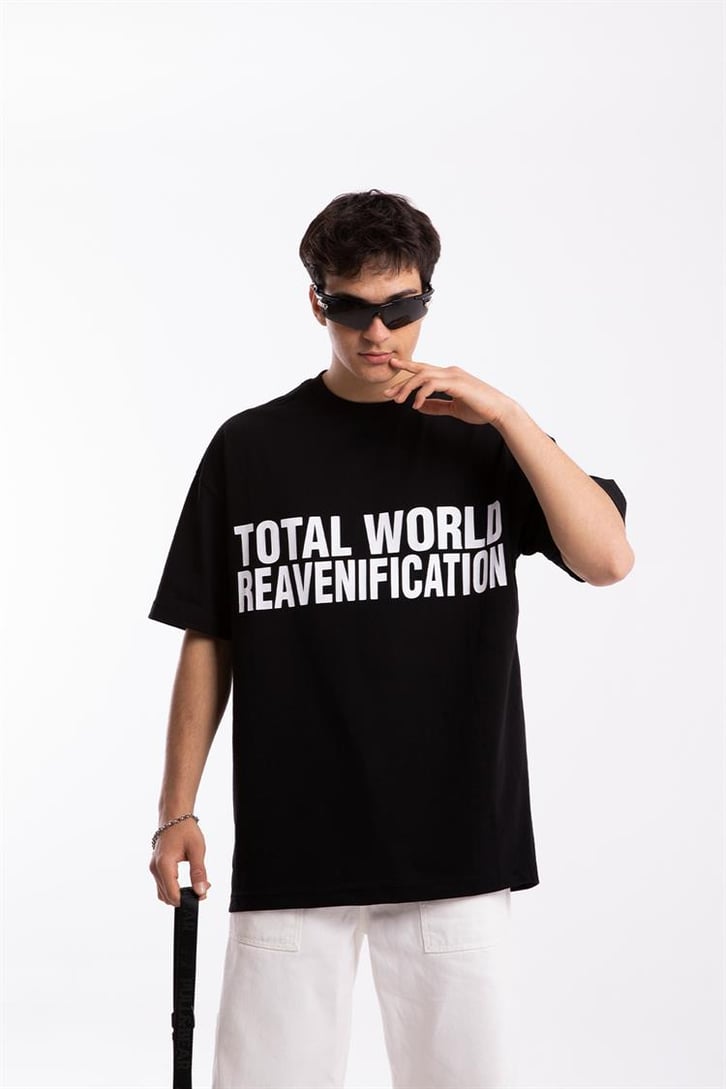 Total World Baskılı Siyah Oversize Tişört