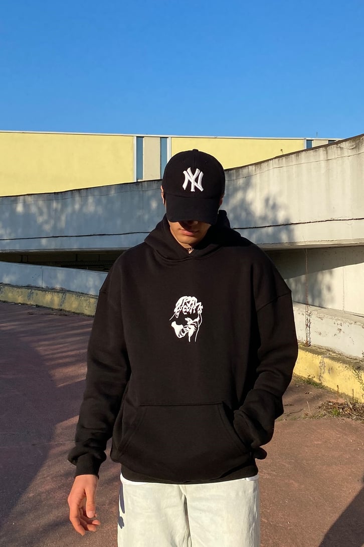 TRAVIS SCOTT BASKILI OVERSIZE HOODIE