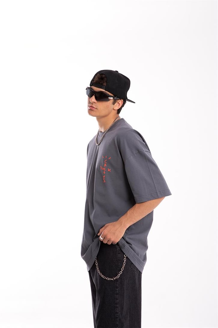 Travis Sırt Baskılı Bağcık Detay Oversize Tshirt