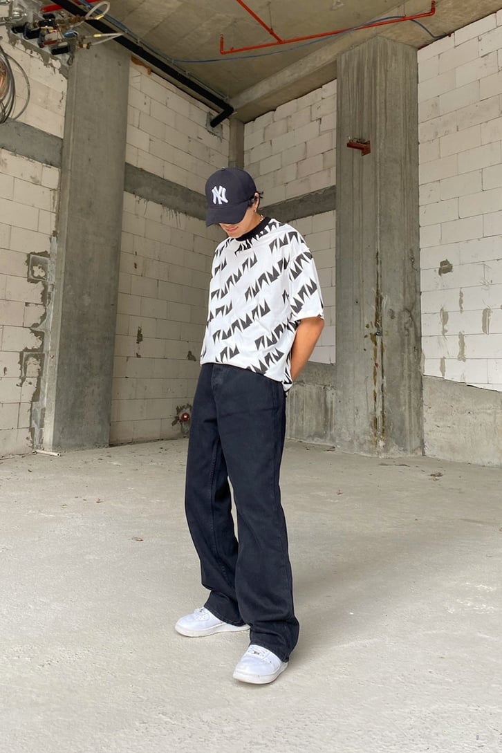 Triangle Pattern Beyaz Oversize Tshirt