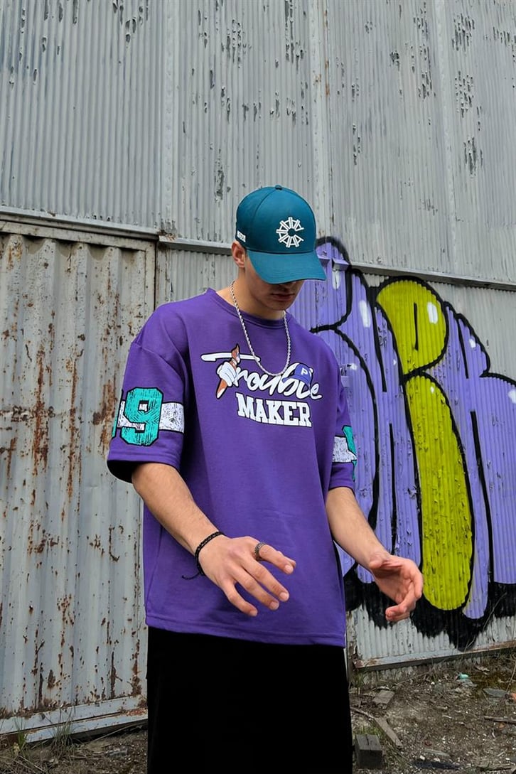 Troublemaker Baskılı Mor Oversize Tişört