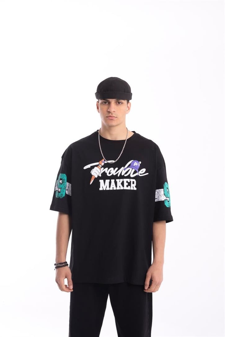Troublemaker Baskılı Siyah Oversize Tişört