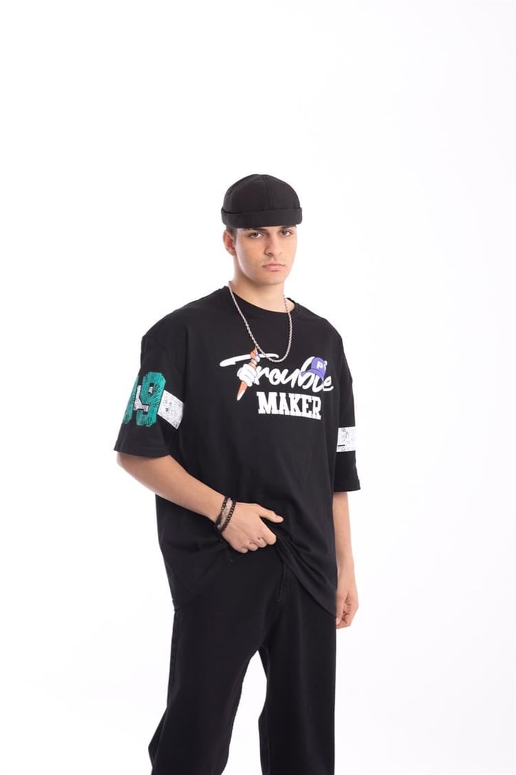 Troublemaker Baskılı Siyah Oversize Tişört