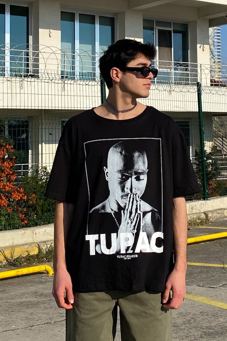 Tupac Shakur Printed Oversize Tee