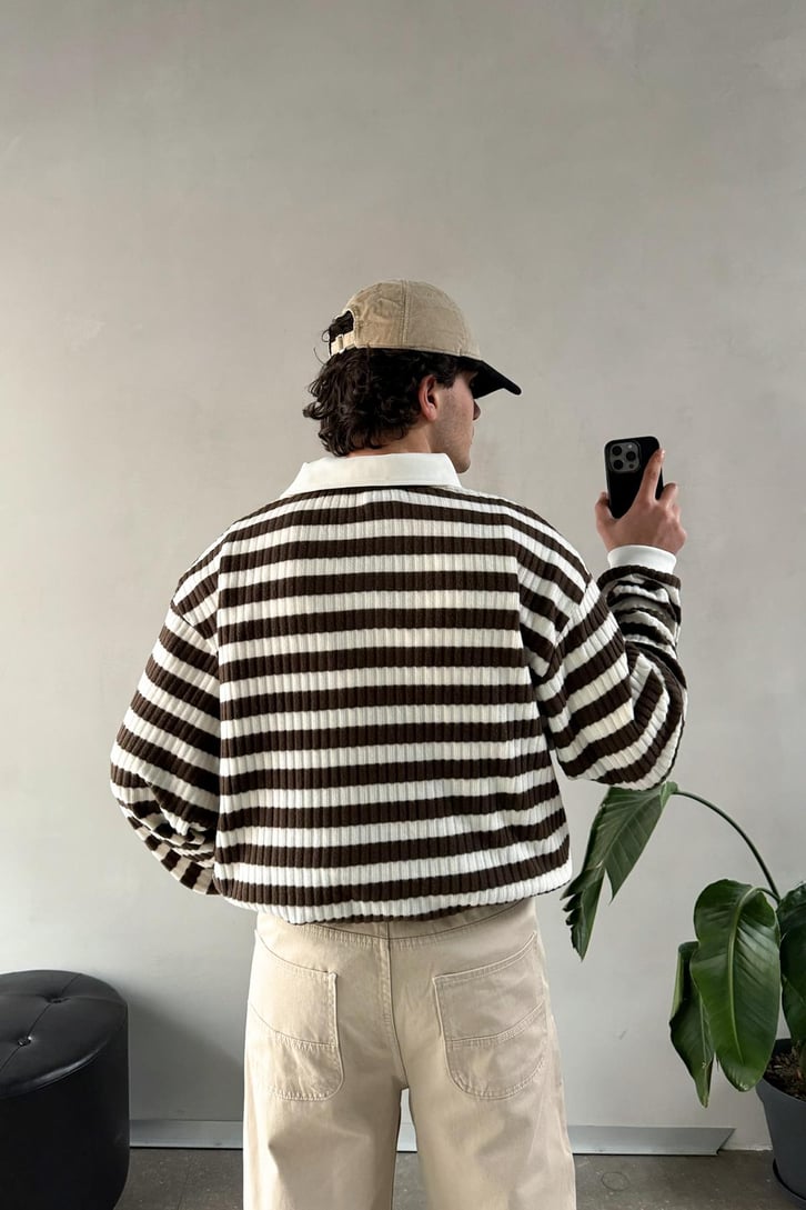 Tüylü Çizgili Polo Yaka Sweatshirt
