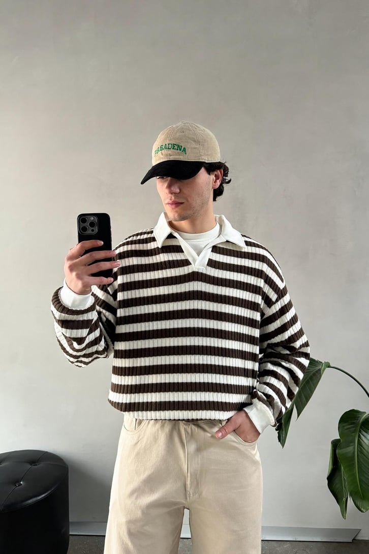 Tüylü Çizgili Polo Yaka Sweatshirt