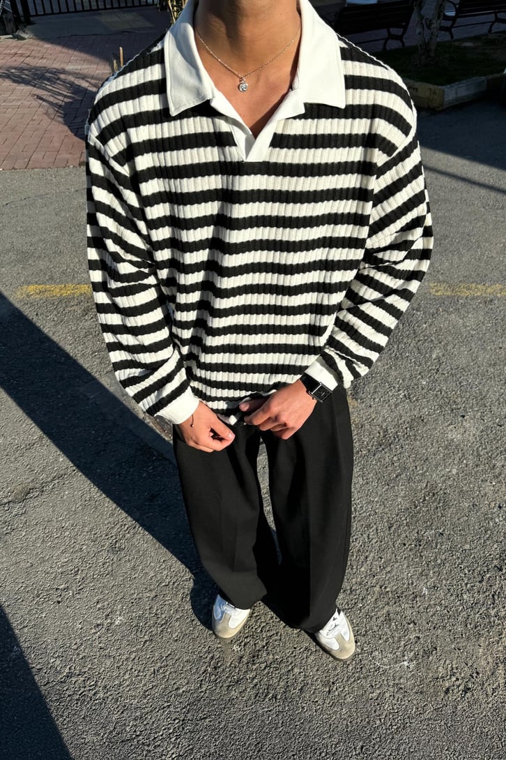 Tüylü Çizgili Polo Yaka Sweatshirt