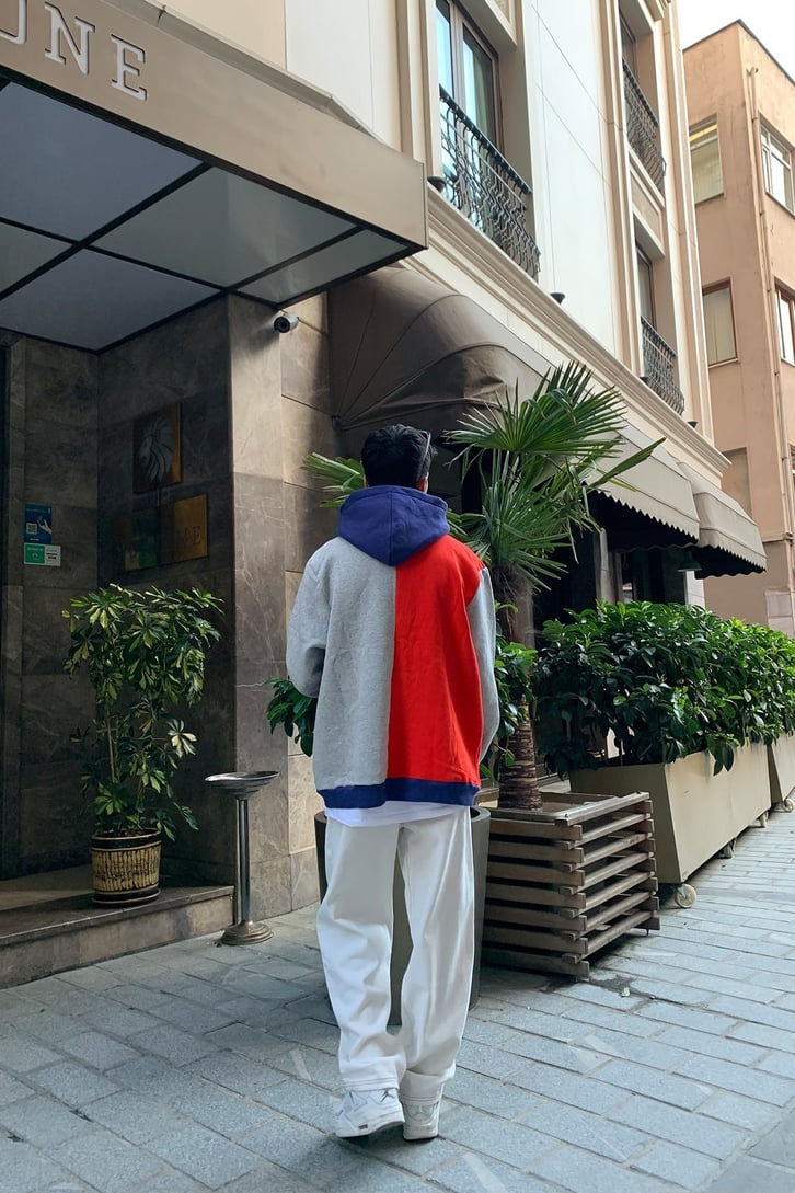 ÜÇ RENK OVERSIZE HOODIE