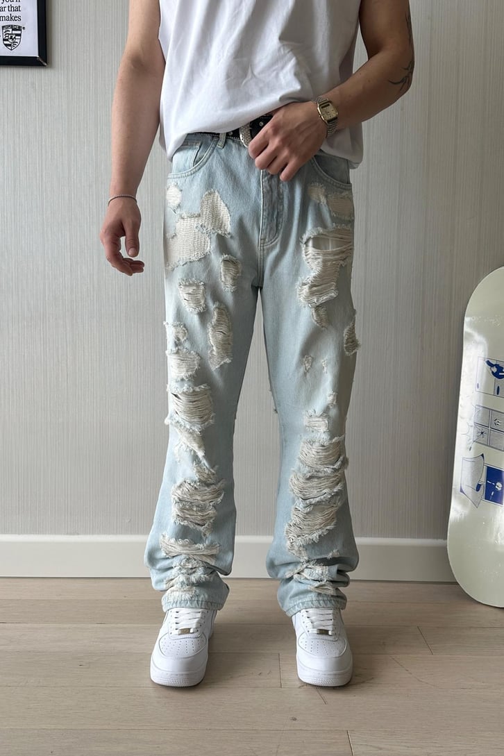 Ultra Ripped Baggy Jean