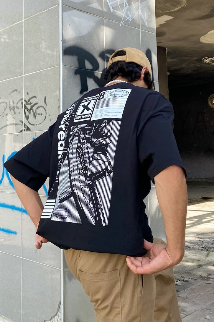 Unbreakable Sırt Baskılı Siyah Oversize Tshirt