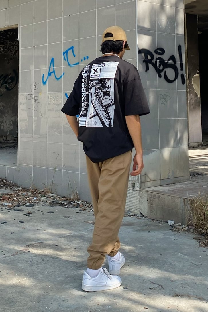 Unbreakable Sırt Baskılı Siyah Oversize Tshirt