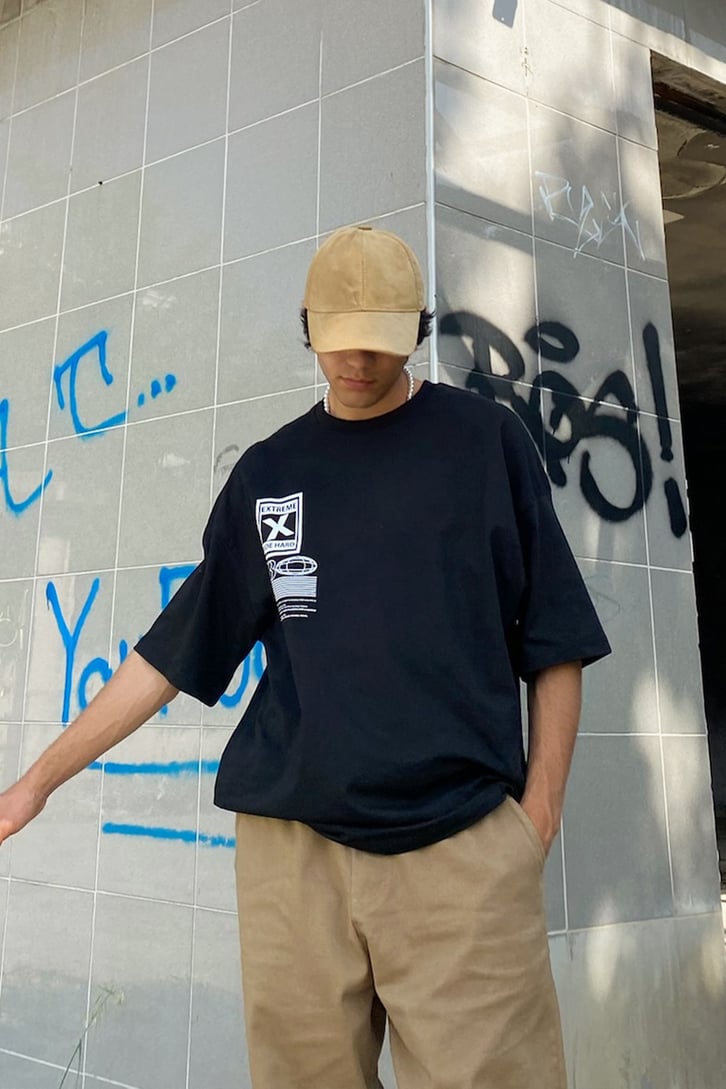 Unbreakable Sırt Baskılı Siyah Oversize Tshirt