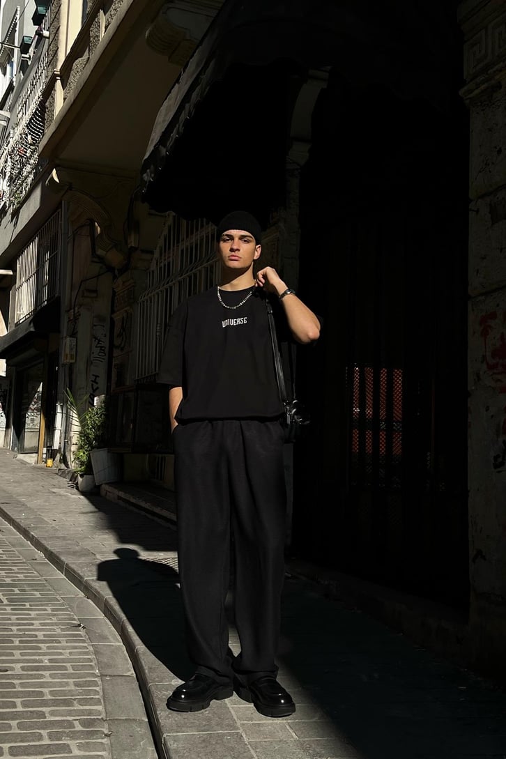 Universe 89 Baskılı Oversize Tshirt