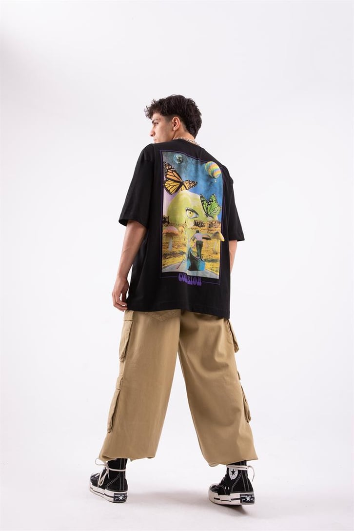 Unreality Sırt Baskılı Siyah Oversize Tshirt