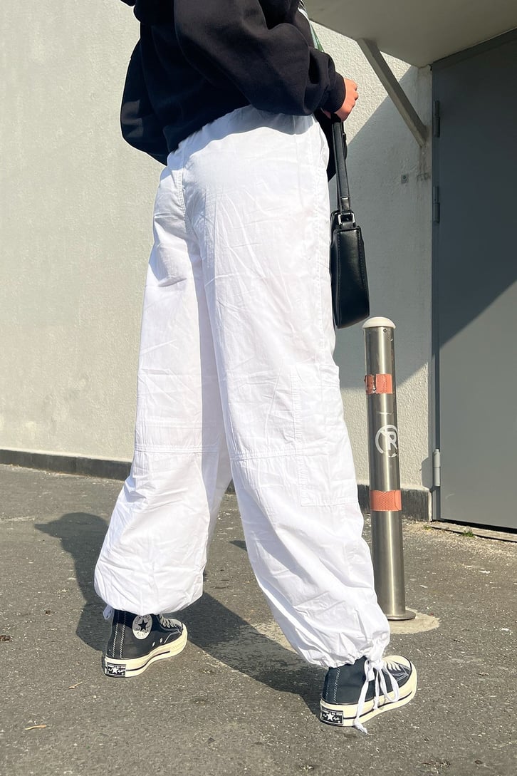 Uo-76 Nakışlı Beyaz Kargo Pantolon