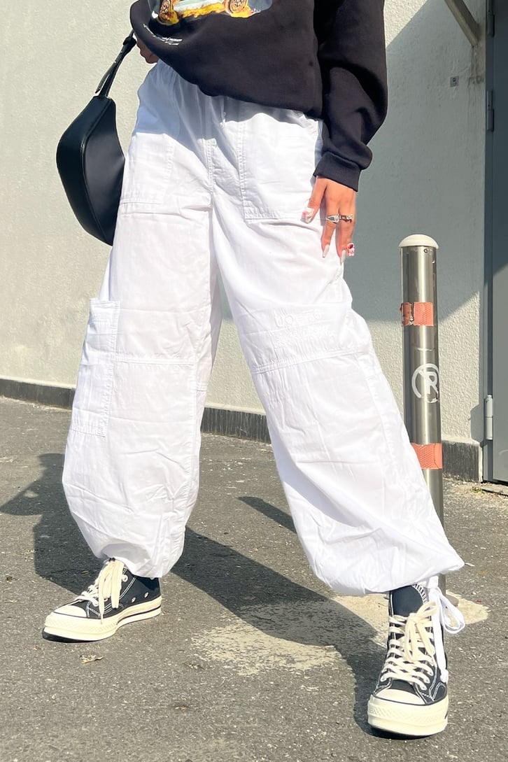 Uo-76 Nakışlı Beyaz Kargo Pantolon