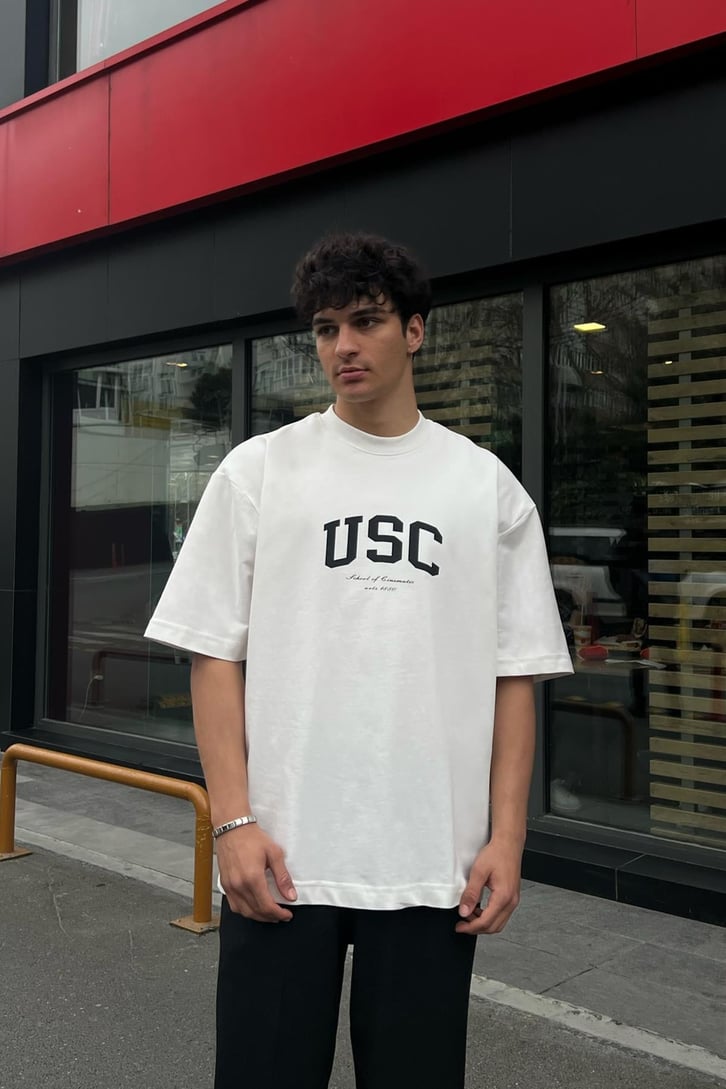 USC Baskılı Beyaz Oversize Tişört