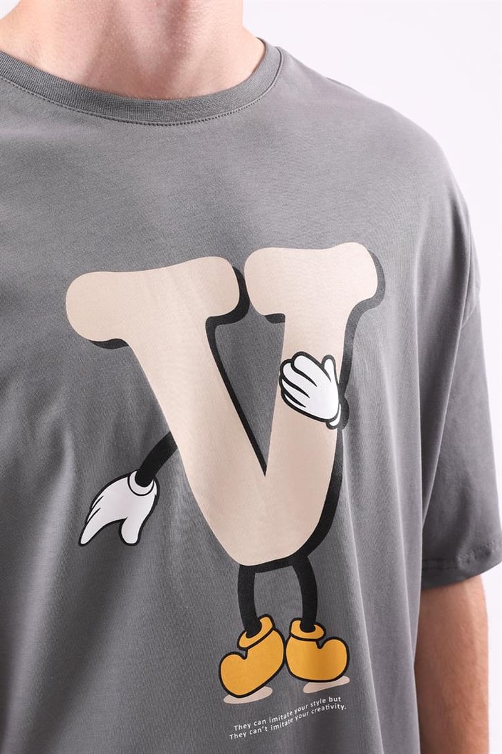 V Sytle Baskılı Oversize Tshirt