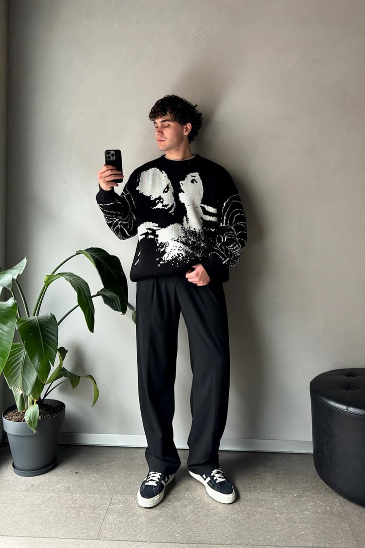 Vampire Kiss Premium Oversize Kazak