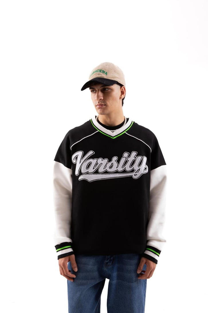 Varsity Nakışlı Collage Siyah Sweatshirt