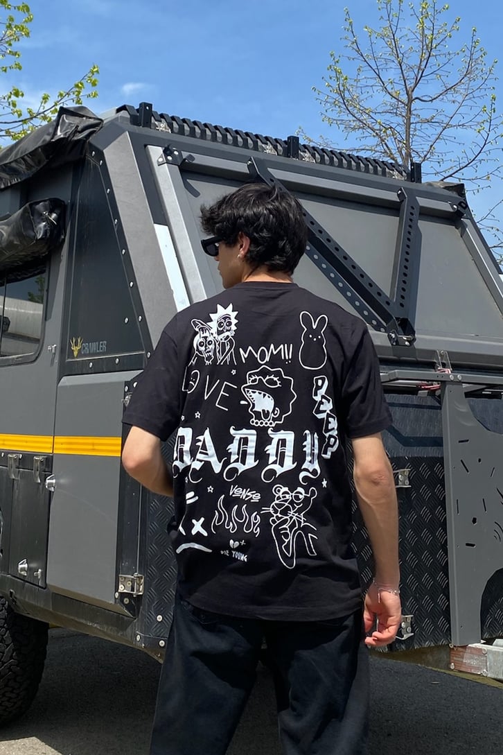 Vense Baskılı Siyah Oversize Tshirt