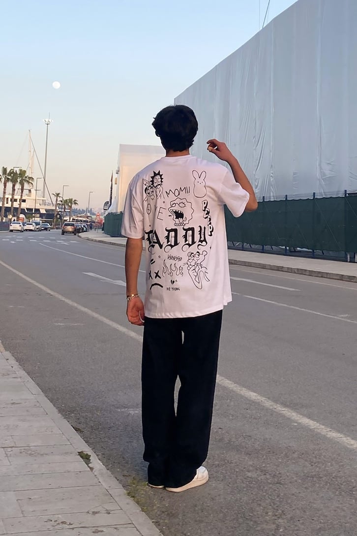 Vense Sırt Baskılı Beyaz Oversize Tshirt