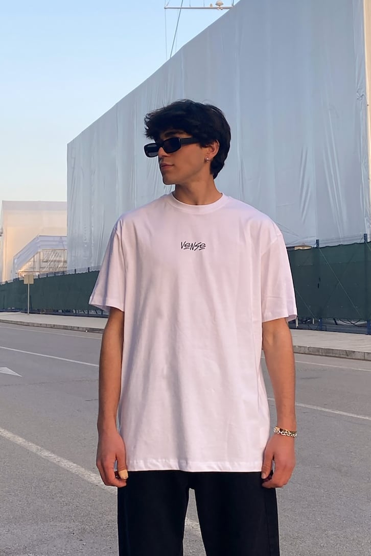Vense Sırt Baskılı Beyaz Oversize Tshirt