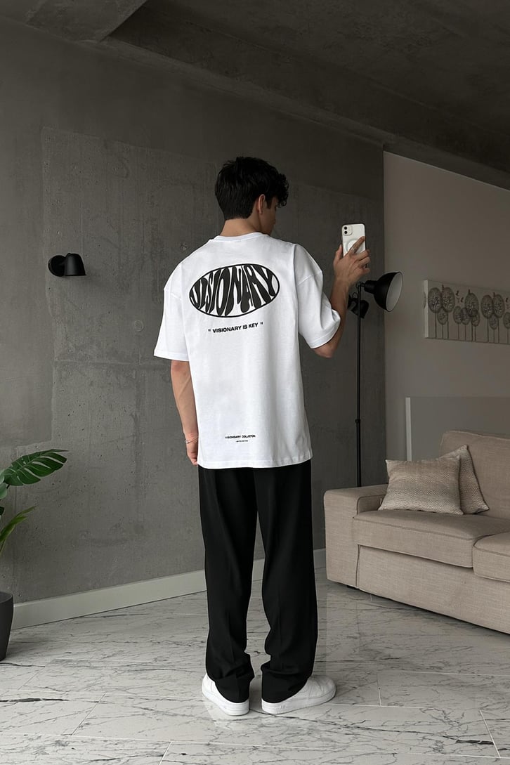 Visionary Baskılı Beyaz Oversize Tişört