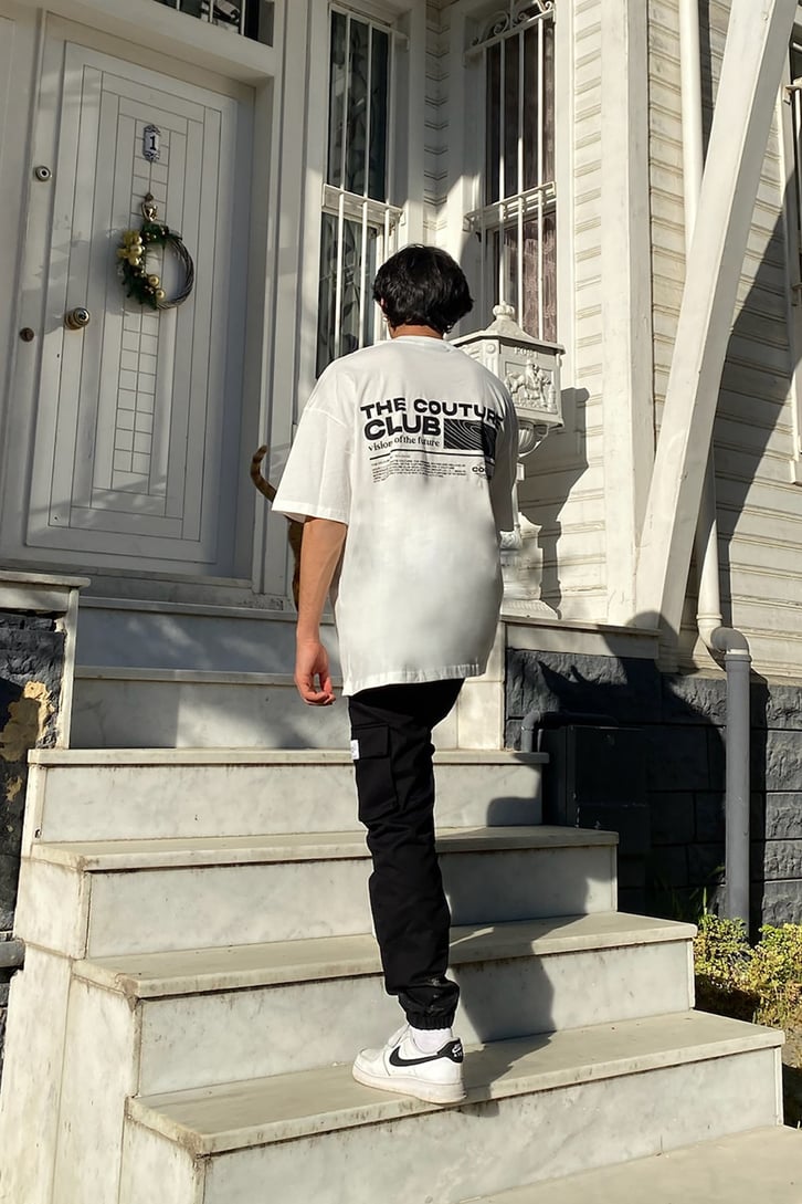 Visions of the Future Baskılı Ekru Oversize Tshirt