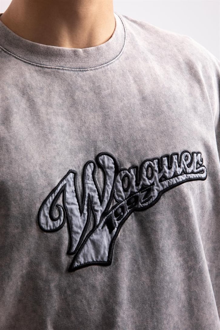 Waguer Nakışlı Acid Wash Oversize Tshirt