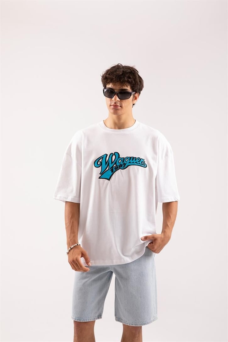 Waguer Nakışlı Beyaz Oversize Tişört