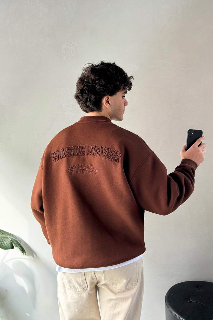 Waste Never Sırt Nakışlı Oversize Sweatshirt