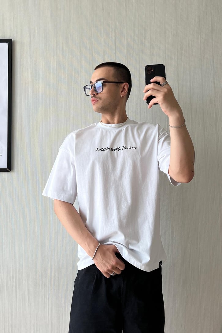 WB Brooklyn Baskılı Oversize Tişört