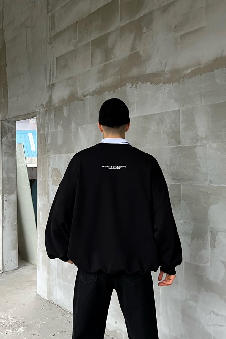 Weekend Collective Baskılı Siyah Oversize Sweatshirt