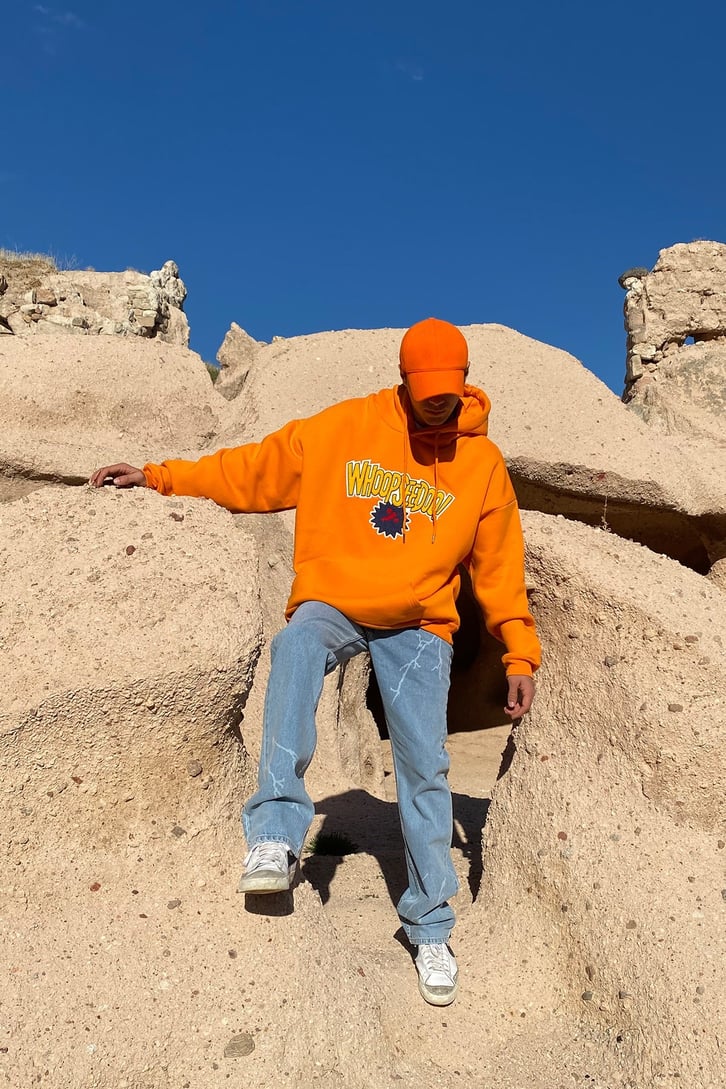 WHOOPSEDOO BASKILI OVERSIZE HOODIE