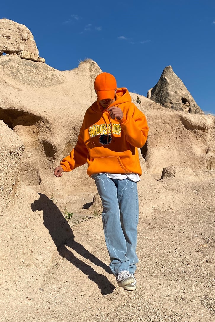 WHOOPSEDOO BASKILI OVERSIZE HOODIE