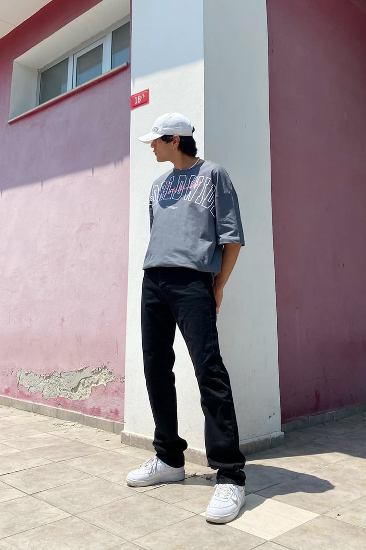 World Wide Baskılı Oversize Tshirt