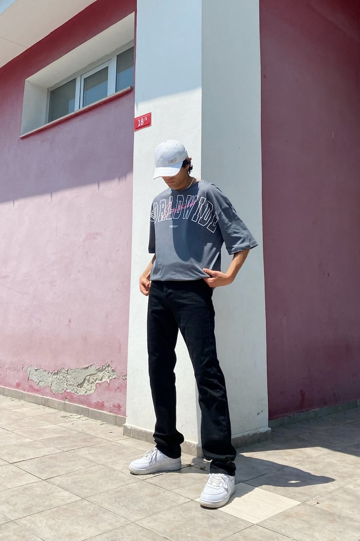 World Wide Baskılı Oversize Tshirt
