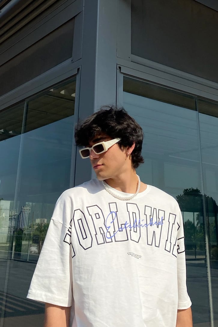 World Wide Baskılı Oversize Tshirt