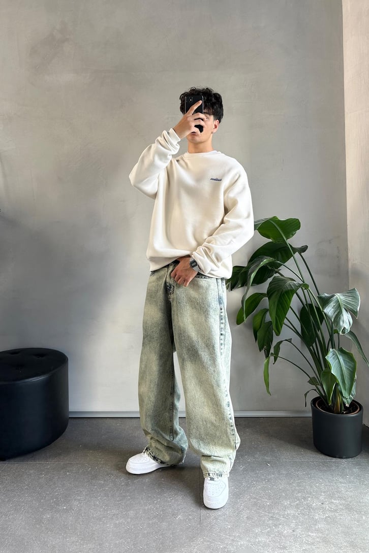World Wide Sırt Detaylı Bisiklet Yaka Sweatshirt