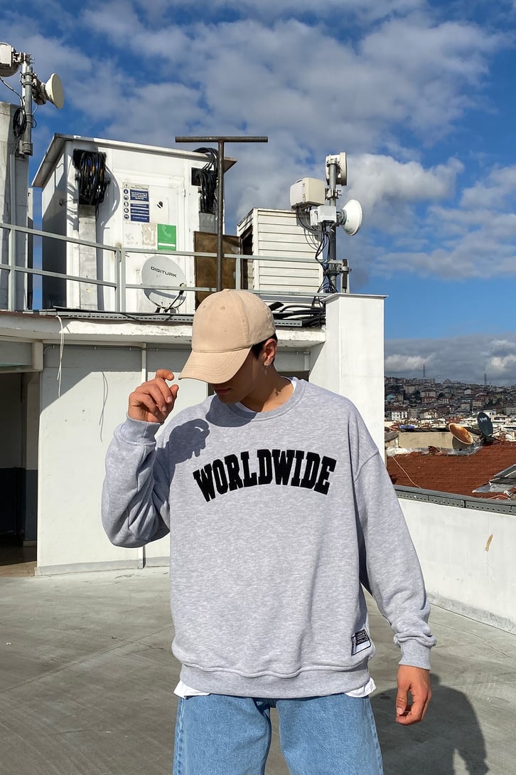 WORLD WIDE YAZI BASKILI OVERSIZE SWEATSHIRT