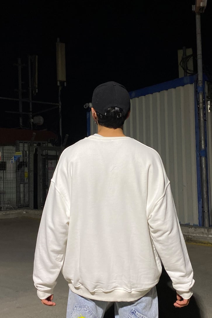 WORLD WIDE YAZI BASKILI OVERSIZE SWEATSHIRT