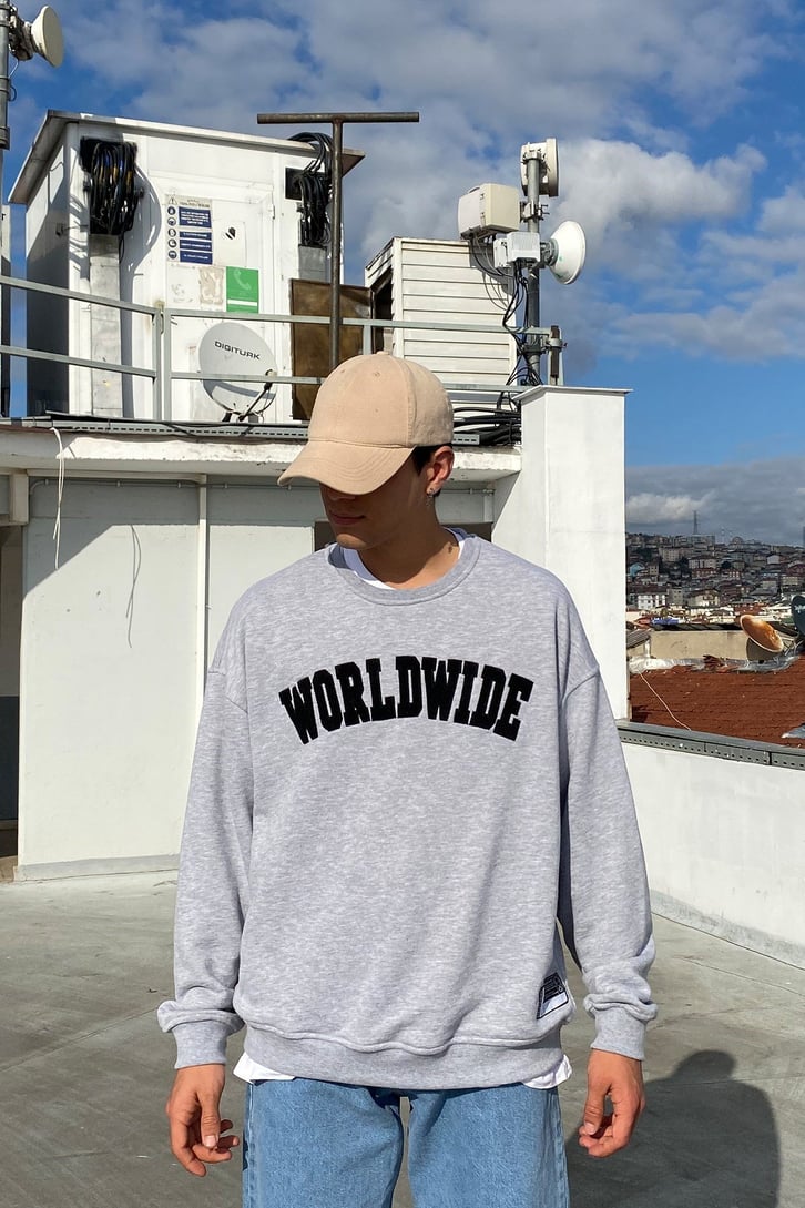 WORLD WIDE YAZI BASKILI OVERSIZE SWEATSHIRT