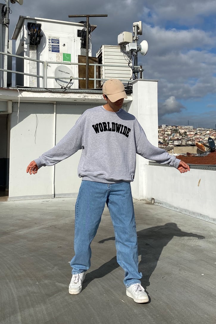 WORLD WIDE YAZI BASKILI OVERSIZE SWEATSHIRT